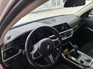 BMW Řada 3 2,0 320d 140kW CZ DPH Touring kombi - Foto 3