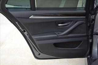 BMW Řada 5 530xd "M"/TOP-VÝB/DPH/CZ kombi - Foto 32