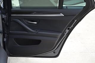 BMW Řada 5 530xd "M"/TOP-VÝB/DPH/CZ kombi - Foto 30
