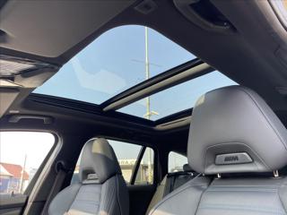 BMW Řada 3 330e xDrive M-Paket Pro*REZERVACE kombi - Foto 10