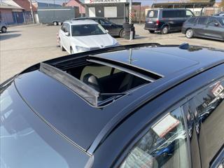 BMW Řada 3 330e xDrive M-Paket Pro*REZERVACE kombi - Foto 57