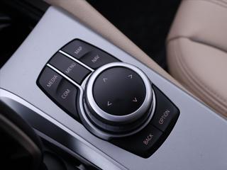 BMW Řada 5 2,0 520d Luxury Line CZ DPH kombi - Foto 33