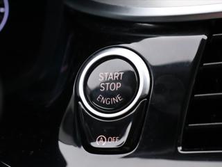BMW Řada 5 3,0 530d 195kW Aut. Sport Line kombi - Foto 19