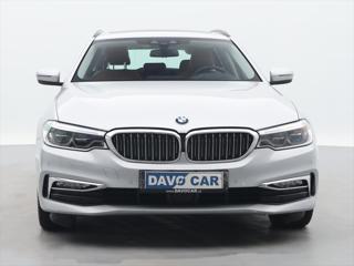 BMW Řada 5 2,0 530i xDrive Luxury Line kombi - Foto 4