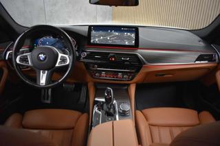 BMW Řada 5 530d xDrive ///MPAKET*ACC*DPH* kombi - Foto 8