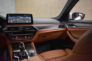 BMW Řada 5 530d xDrive ///MPAKET*ACC*DPH* kombi - Foto 10