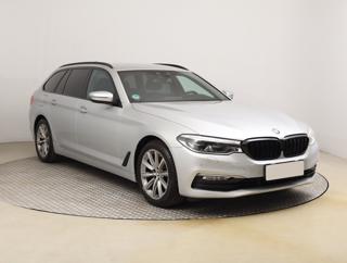 BMW Řada 5 520d xDrive 140kW kombi
