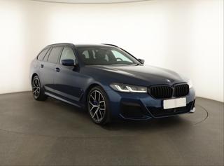 BMW Řada 5 530d xDrive 210kW kombi