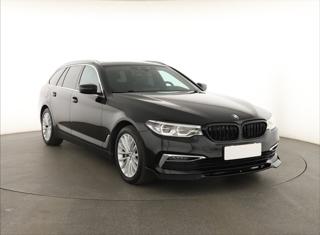 BMW Řada 5 530d 195kW kombi
