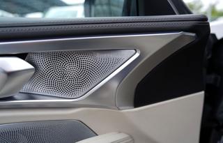 BMW Řada 8 M850i xDrive /Laser/530 PS kabriolet - Foto 29