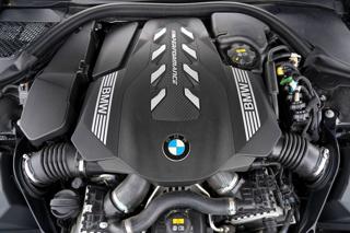 BMW Řada 8 M850i xDrive /Laser/530 PS kabriolet - Foto 18