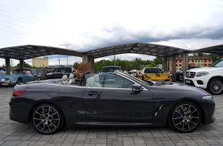 BMW Řada 8 M850i xDrive /Laser/530 PS kabriolet - Foto 13