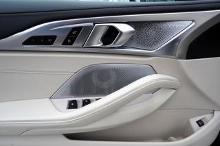 BMW Řada 8 M850i xDrive /Laser/530 PS kabriolet - Foto 28