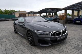BMW Řada 8 M850i xDrive /Laser/530 PS kabriolet - Foto 14