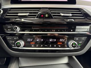 BMW Řada 5 530d xDrive M-PAKET, SHADOW LINE, BUSINESS kombi - Foto 19
