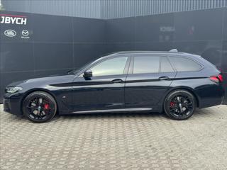 BMW Řada 5 3,0 540d xDrive M-Packet ČR DPH kombi - Foto 5