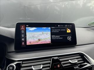 BMW Řada 5 3,0 540d xDrive M-Packet ČR DPH kombi - Foto 20