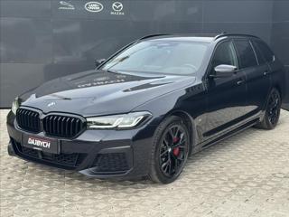 BMW Řada 5 3,0 540d xDrive M-Packet ČR DPH kombi - Foto 3