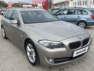 BMW Řada 5 2.0 D kombi