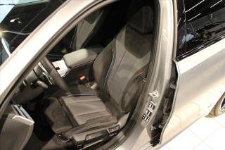 BMW Řada 3 320d xDrive M Sport DAProf/360/Tažné kombi - Foto 8