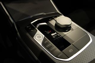 BMW Řada 3 320d xDrive M Sport DAProf/360/Tažné kombi - Foto 26