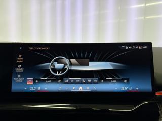 BMW Řada 5 520d xDrive M-SPORT, HARMAN&KARDON, HUD, WEBASTO kombi - Foto 19
