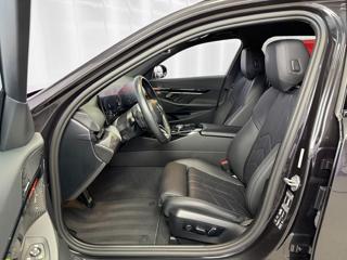 BMW Řada 5 520d xDrive M-SPORT, HARMAN&KARDON, HUD, WEBASTO kombi - Foto 4