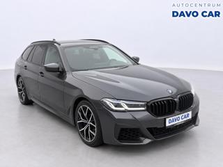 BMW Řada 5 3,0 540i 245kW xDrive DPH kombi