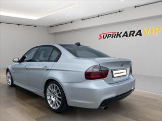 BMW Řada 3 318d D.Klima*Vyhř.Sedadla*PDC Alu*Tempomat*Po servise a nová STK! limuzína - Foto 7