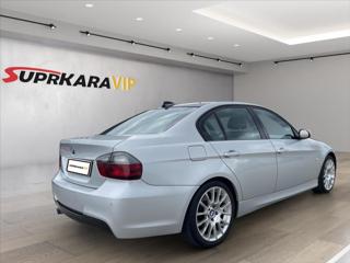 BMW Řada 3 318d D.Klima*Vyhř.Sedadla*PDC Alu*Tempomat*Po servise a nová STK! limuzína - Foto 5