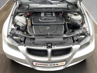 BMW Řada 3 318d D.Klima*Vyhř.Sedadla*PDC Alu*Tempomat*Po servise a nová STK! limuzína - Foto 32