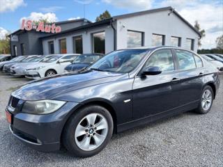 BMW Řada 3 2,5 325i AUTOMAT limuzína