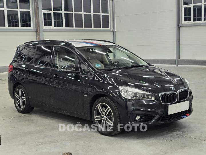 BMW Řada 2 - ilustrační obrázek