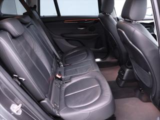 BMW Řada 2 1,5 216d Automat CZ Kůže LED MPV - Foto 6