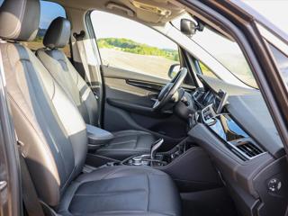 BMW Řada 2 1,5 216d Automat CZ Kůže LED MPV - Foto 23