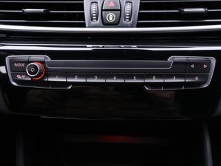 BMW Řada 2 1,5 216d Automat CZ Kůže LED MPV - Foto 15