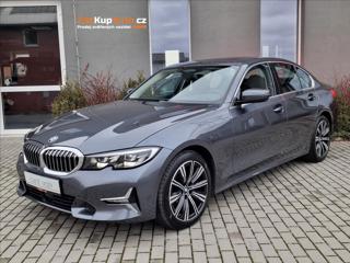 BMW Řada 3 320d xDrive Luxury,ČR,1.Maj. sedan