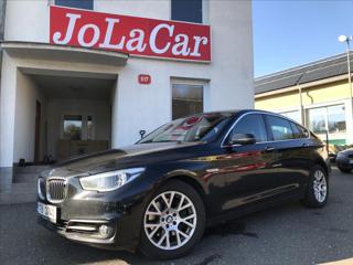 BMW Řada 5 3,0 xDrive 530d Gran Turismo sedan