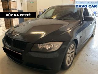 BMW Řada 3 2,5 N52 R6 manuál šíbr iDrive sedan