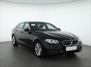 BMW Řada 5 520d xDrive 140kW sedan