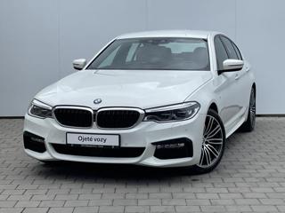 BMW Řada 5 530 xDrive M paket sedan