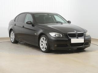 BMW Řada 3 318 i 105kW sedan