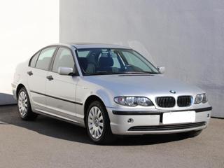 BMW Řada 3 2.5i sedan