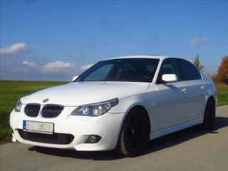 BMW Řada 5 4,8   550i V8 sedan