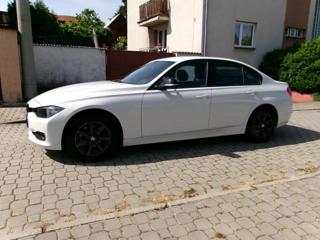 BMW Řada 3 318d xDRIVE, Aut.Klima sedan