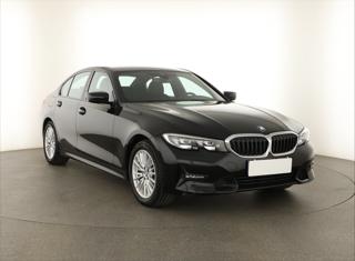 BMW Řada 3 318 i 115kW sedan
