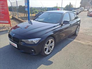 BMW Řada 3 330 i 185 kW KOUPENO CZ sedan