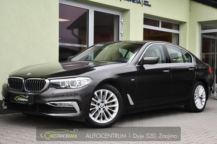 Vůz s VIN WBAJB31040WA04371