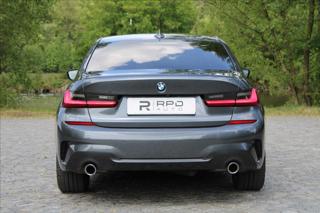 BMW Řada 3 320xd / M-PAKET / HUD / CZ sedan - Foto 9
