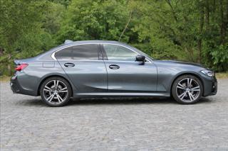 BMW Řada 3 320xd / M-PAKET / HUD / CZ sedan - Foto 7